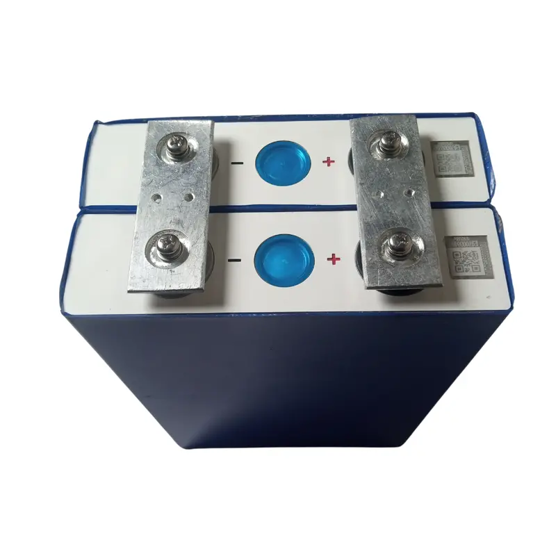 200A Aluminum Busbar Connector For Eve Lithium Battery Systems 1