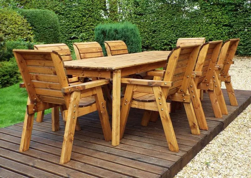 Charles Taylor 8-Person Scandinavian-Style Redwood Garden Dining Set 1