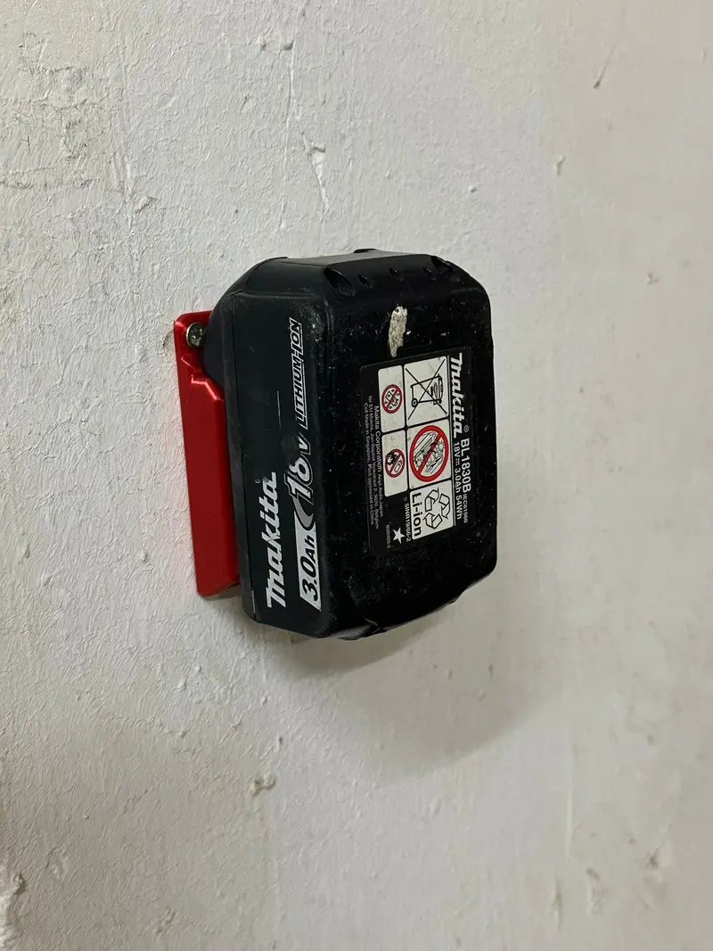 Modular Battery Storage Mounts 1