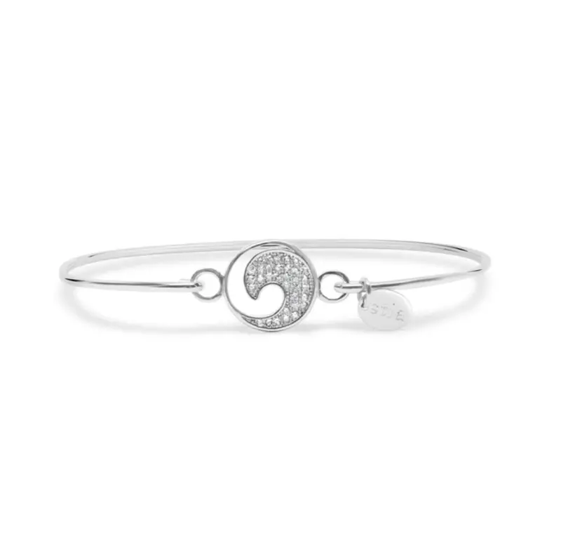 Stia By The Sea Wave-Inspired Pavé Bracelet 1
