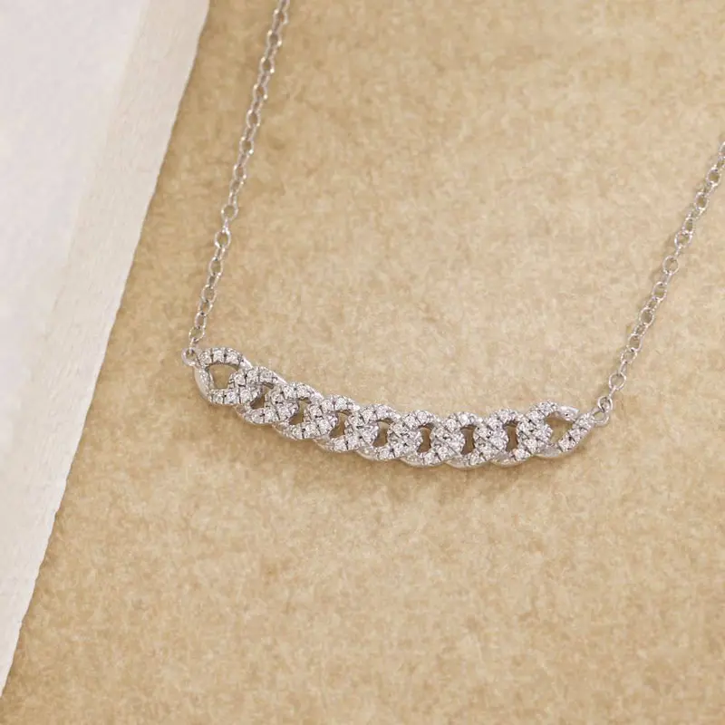 Tightly Woven Knit Pendant Necklace 2