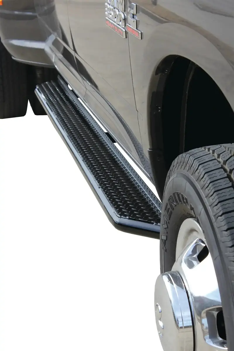 Go Industries Diamond Tread Step Plates – Heavy-Duty Aluminum 1